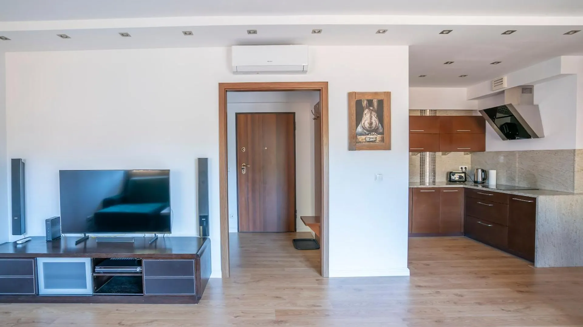 Apartment Apartament Werona Selfcheckin Ac Wroclaw