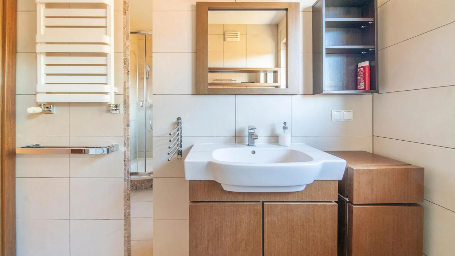 Apartament Werona Selfcheckin Ac Wroclaw Apartment